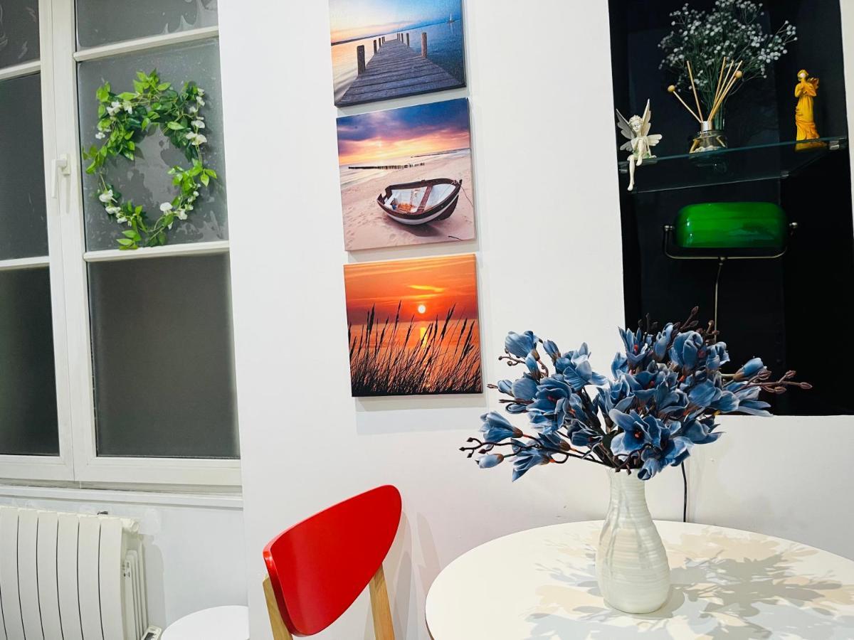 Dream Dwell Paris-Chic Flat In The Heart Of Marais Near Pompidou Centre Apartamento Exterior foto