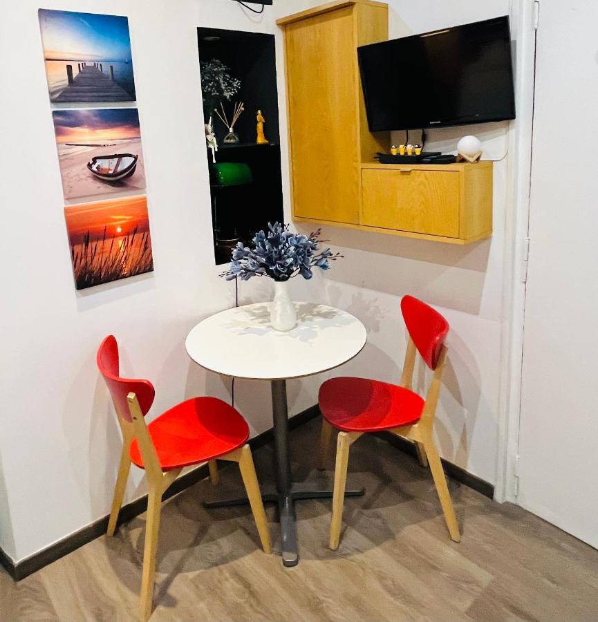 Dream Dwell Paris-Chic Flat In The Heart Of Marais Near Pompidou Centre Apartamento Exterior foto