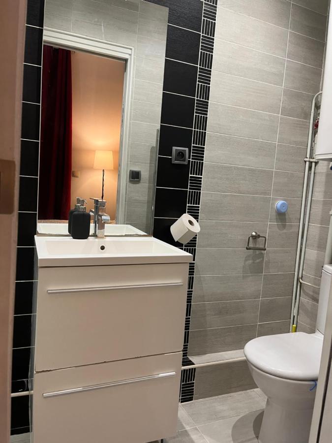 Dream Dwell Paris-Chic Flat In The Heart Of Marais Near Pompidou Centre Apartamento Exterior foto
